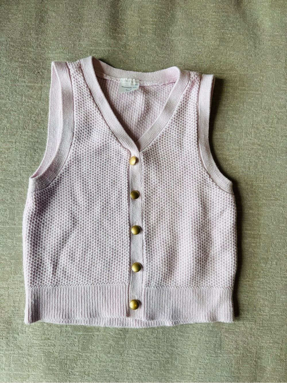 Abercrombie Kids Girls Pink Knit Sweater Vest Gold Buttons Size 11/12 - Picture 2 of 7